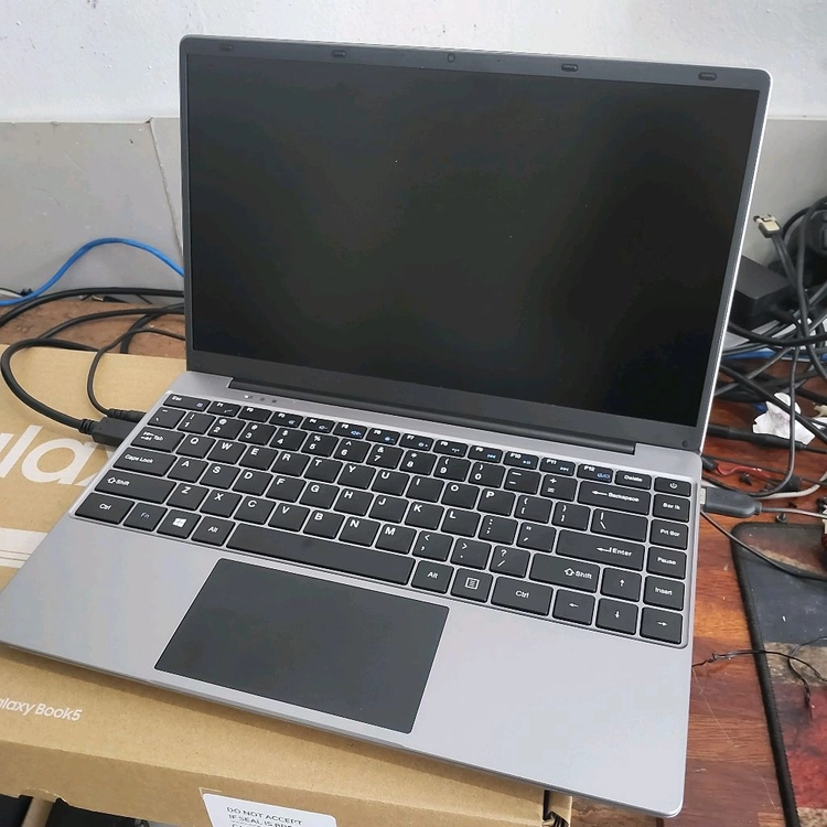 7만)12G램 j4105 노트북 액정파손 - 안심되는 중고거래