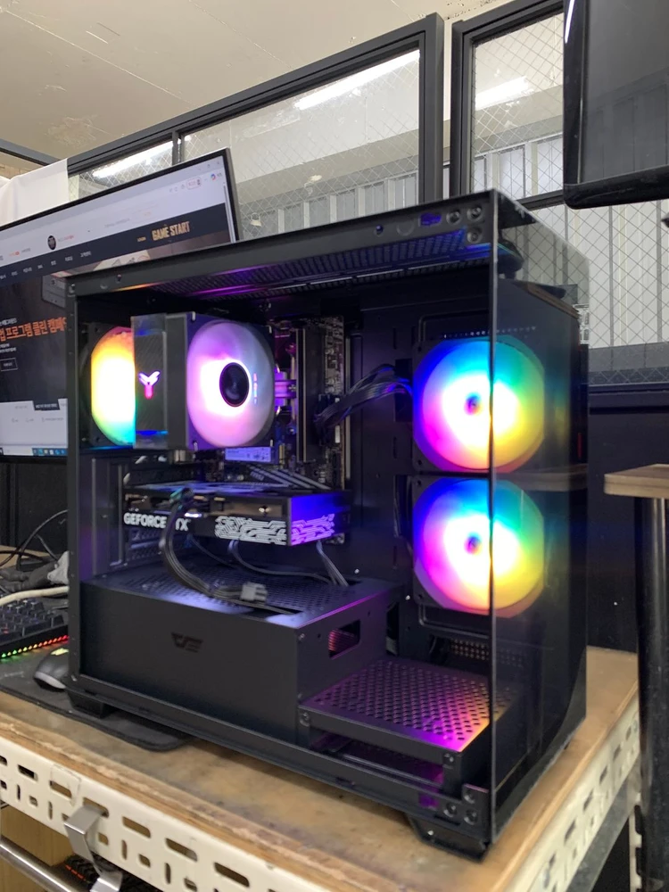 인텔 게이밍PC 1위 I5 14400F RTX5060 8GB 인기 게임용 컴퓨터 데스크탑 이미지