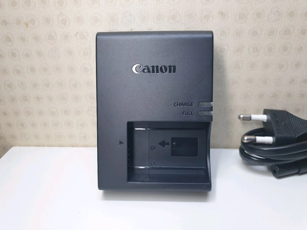 캐논LP-E17E 충전기(RP R50 R10 M6 M5 M3 800D) 이미지