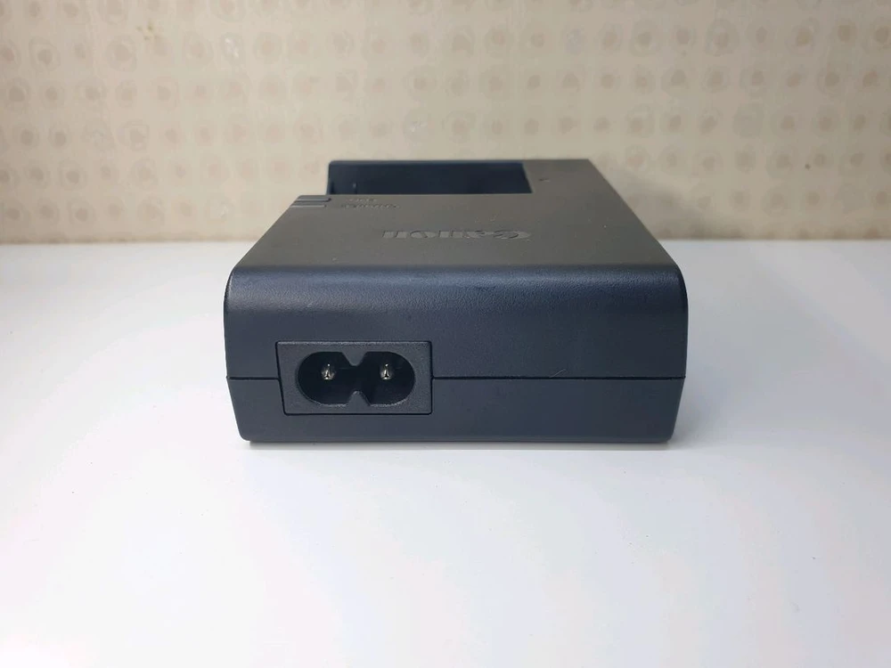 캐논LP-E17E 충전기(RP R50 R10 M6 M5 M3 800D) 이미지