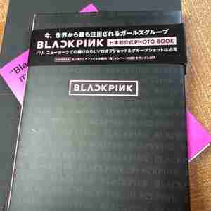 블랙핑크 일본판 포토북 이미지