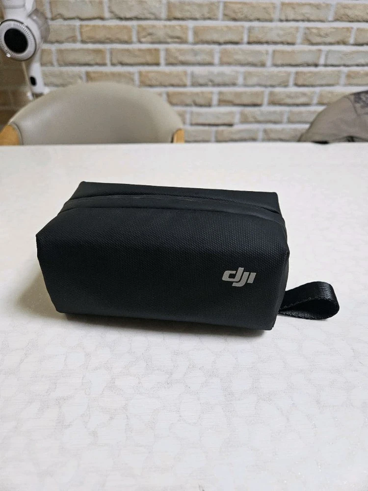 DJI 오즈모 포켓 3 크리에이터 콤보 풀세트 팝니다 이미지