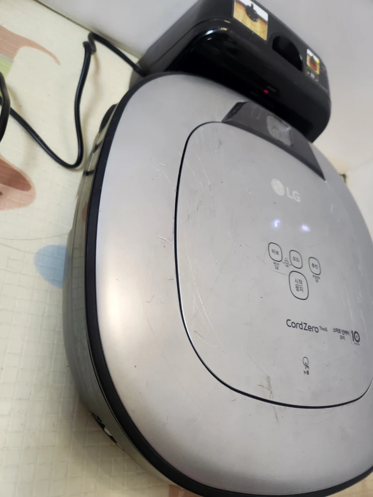 부품용 LG 로보킹 로봇청소기 (r76stm) 이미지