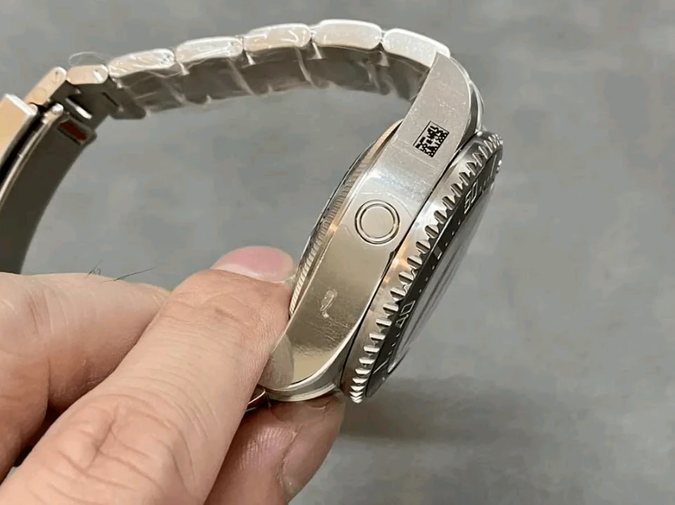 롤렉스 씨드웰러 딥씨 디블루 다이얼 ss 브레이슬릿 44mm - 안심되는 중고거래 4