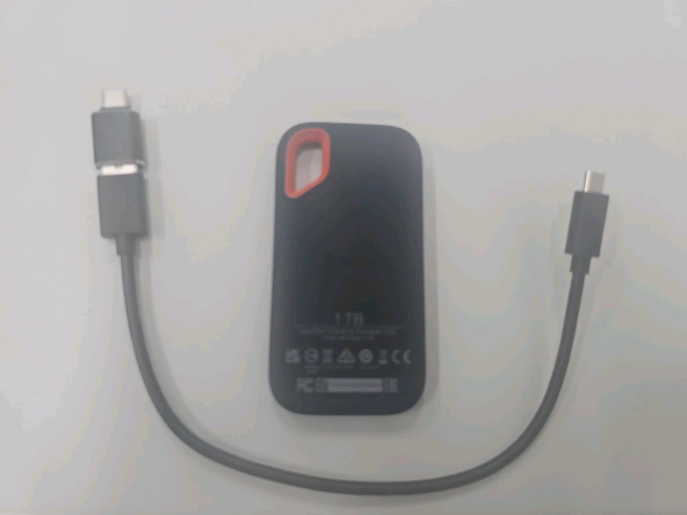 샌디스크 익스트림 E61 1TB 포터블 SSD 이미지