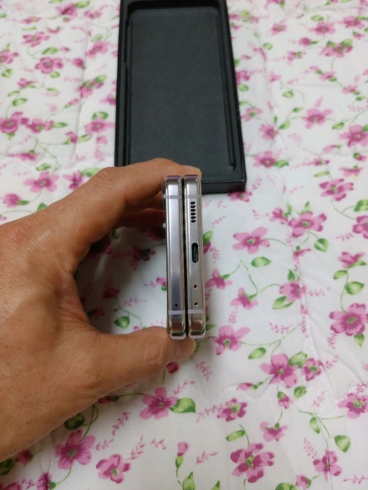 그냥 새폰 ㅡ 갤럭시 Z플립5 512GB 이미지