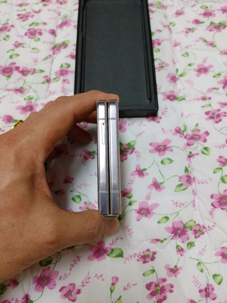 그냥 새폰 ㅡ 갤럭시 Z플립5 512GB 이미지
