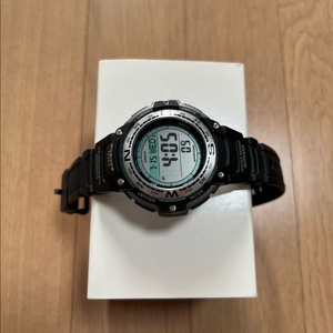 casio sgw-100 등산용 나침반 온도측정 시계 이미지