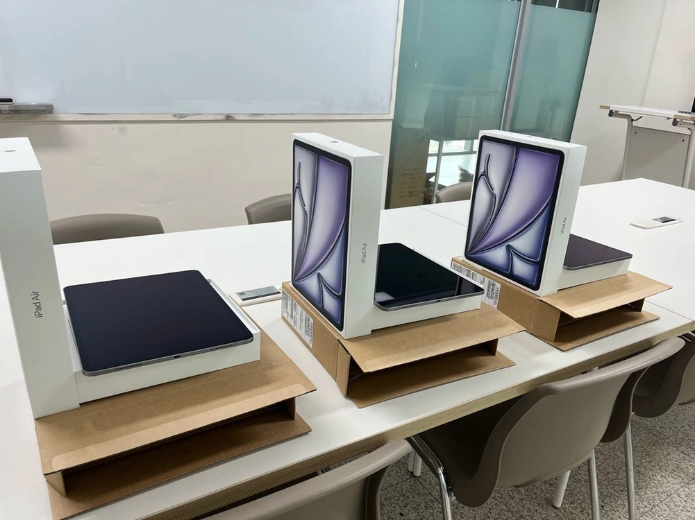 아이패드 에어 13인치 M4 256GB Wi-Fi 스페이스그레이 단순개봉 이미지