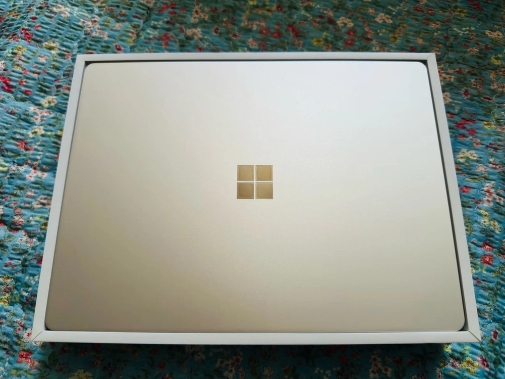 마이크로 소프트 서피스 랩탑 고3 판매합니다.(surface laptop go 3) - 안심되는 중고거래