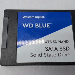 WD BLUE SSD 4TB(SATA 3) 이미지
