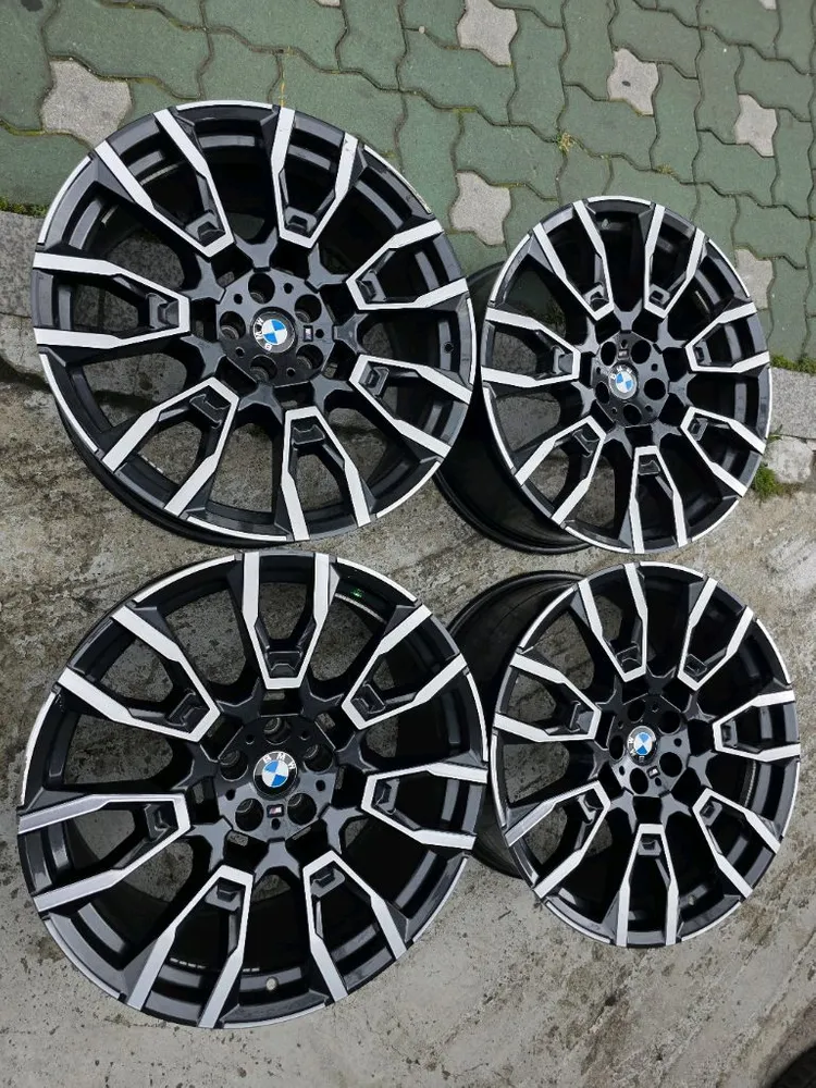 BMW X5 X6 21인치 915m 휠타이어 한대분 최저가 이미지