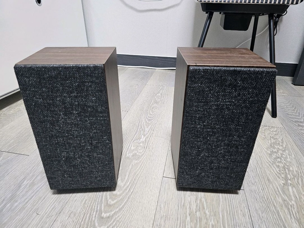 Jamo S 801 Walnut 북쉘프 패시브 스피커 이미지