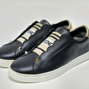 [정품] 펜디(FENDI) 밴딩 스니커즈 (36 사이즈) 225-230mm 이미지