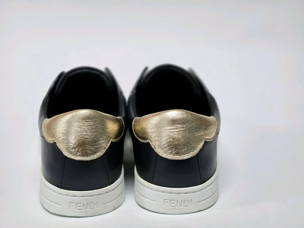 [정품] 펜디(FENDI) 밴딩 스니커즈 (36 사이즈) 225-230mm 이미지