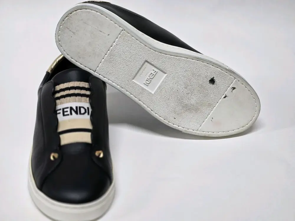[정품] 펜디(FENDI) 밴딩 스니커즈 (36 사이즈) 225-230mm 이미지