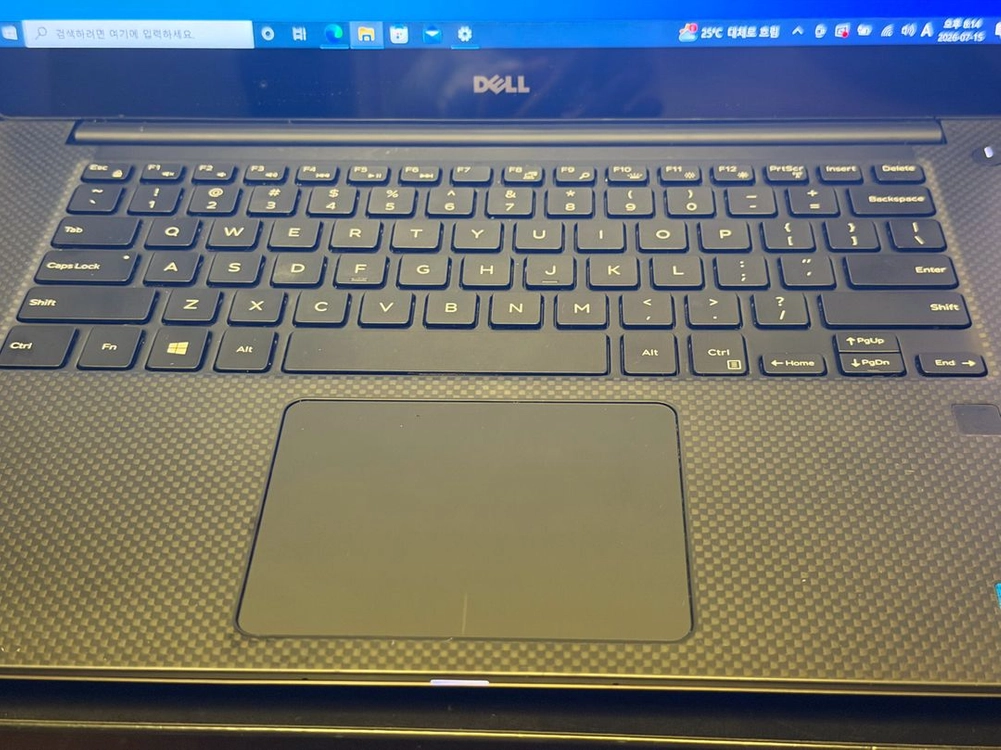 Dell xps15 9560 4k 이미지