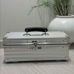 리모와 클래식 원 보틀 케이스 (레어템) 이미지