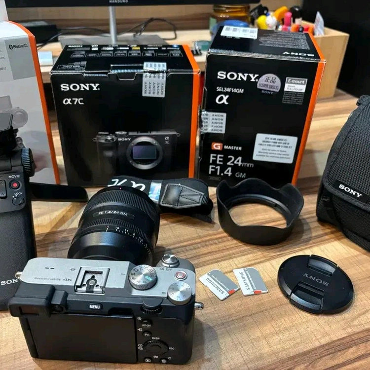 소니 a7C + FE 24mm F1.4 GM 렌즈 세트 - 안심되는 중고거래