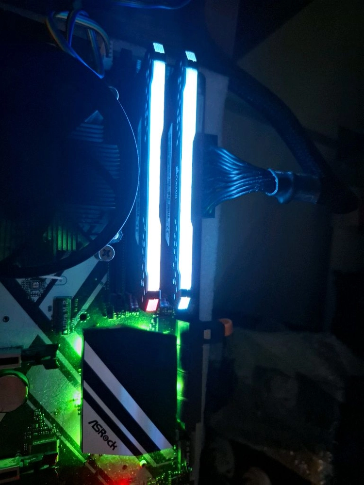컴퓨터 CORSAIR 메모리 DDR4 2666V 16GB (8GB 2개) 이미지