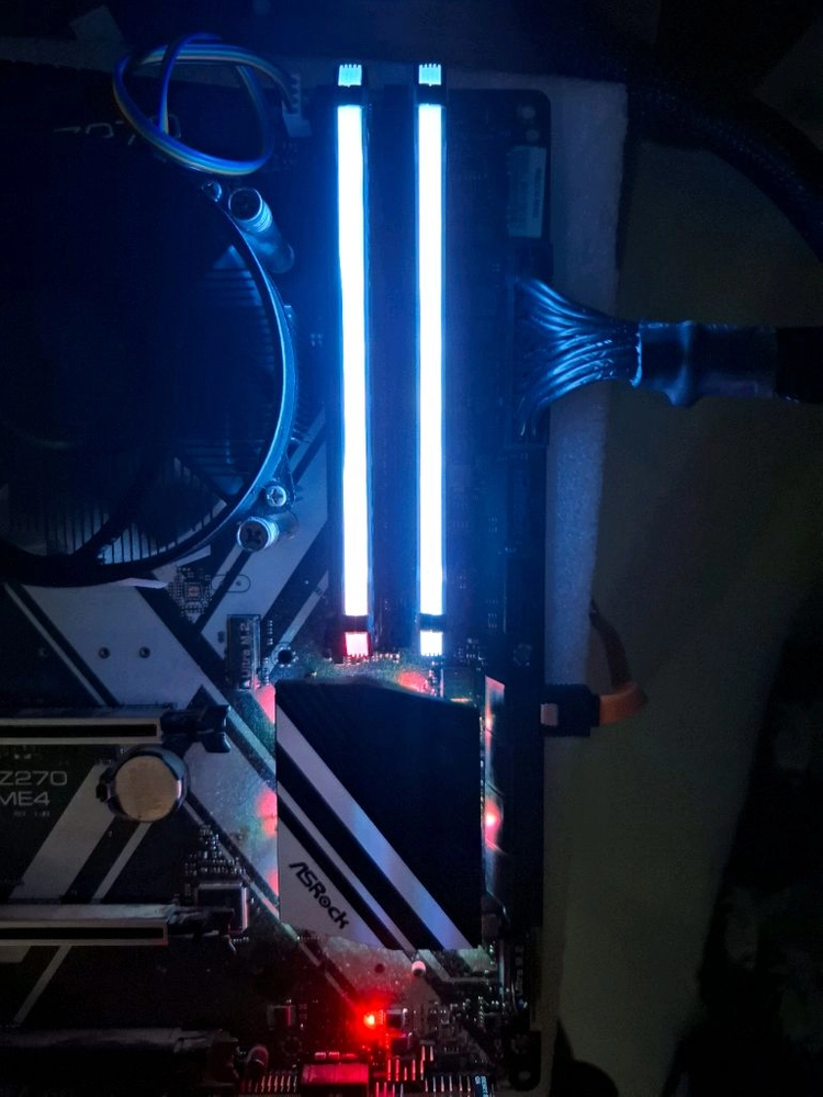 컴퓨터 CORSAIR 메모리 DDR4 2666V 16GB (8GB 2개) 이미지