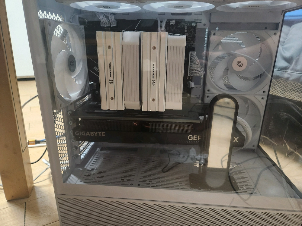 rtx5080 하이엔드 본체 팝니다 - 안심되는 중고거래