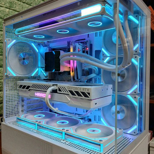 미사용 ) 9800X3D & RTX5080 게이밍 컴퓨터 pc 이미지