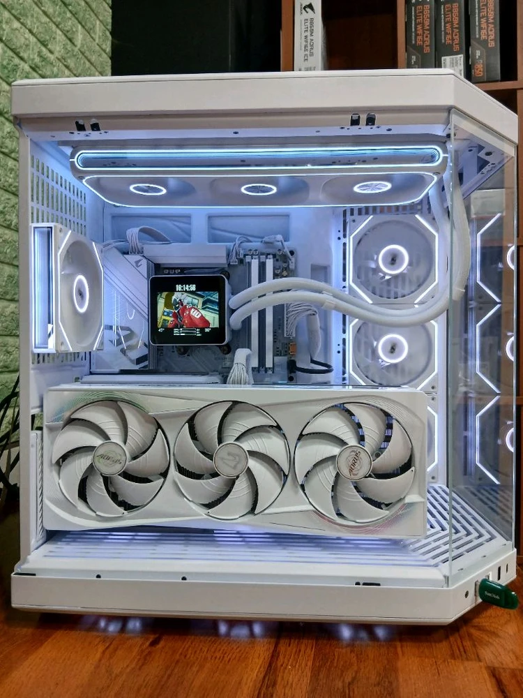 미사용 ) 9800X3D & RTX5080 컴퓨터 PC 이미지