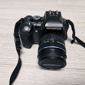 올림푸스 dslr 카메라 e-500 바디, 14-42mm 기본렌즈, 40-150mm 망원렌즈 판매합니다 이미지