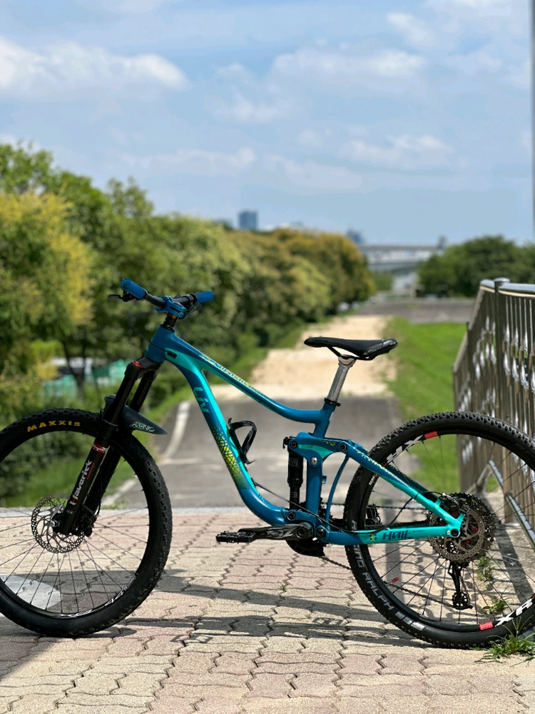 자이언트 리브 해일2 풀샥 MTB - 안심되는 중고거래