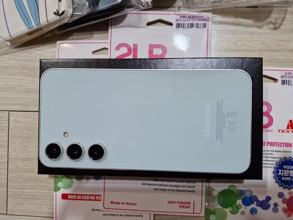 갤럭시 S23 FE 8GB/256GB 민트(+박스, 물리듀얼유심, 카메라 무음) 팝니다 이미지