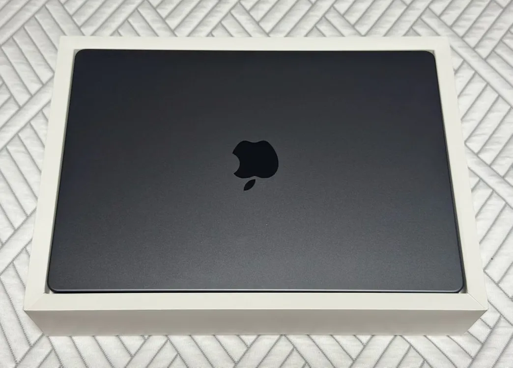 맥북프로 m5pro 14인치 24gb/1tb 신품급 이미지