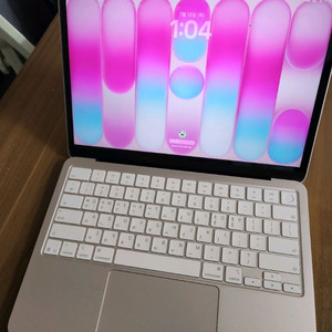 맥북 네오 512GB 블러쉬 이미지