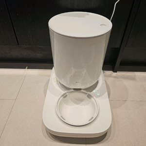 자동 반려동물 사료기 duit 이미지