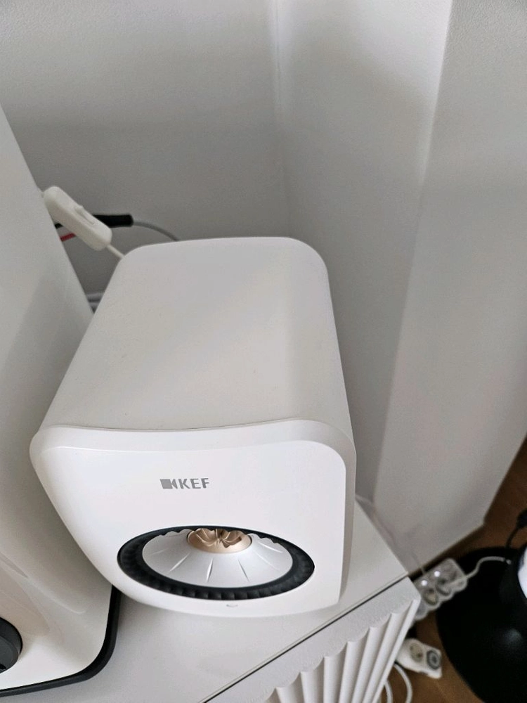 KEF LSX2 (하위 모델인 LT가 아닙니다.) 이미지