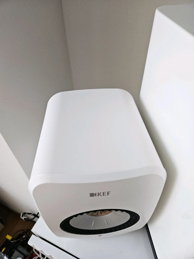 KEF LSX2 (하위 모델인 LT가 아닙니다.) 이미지