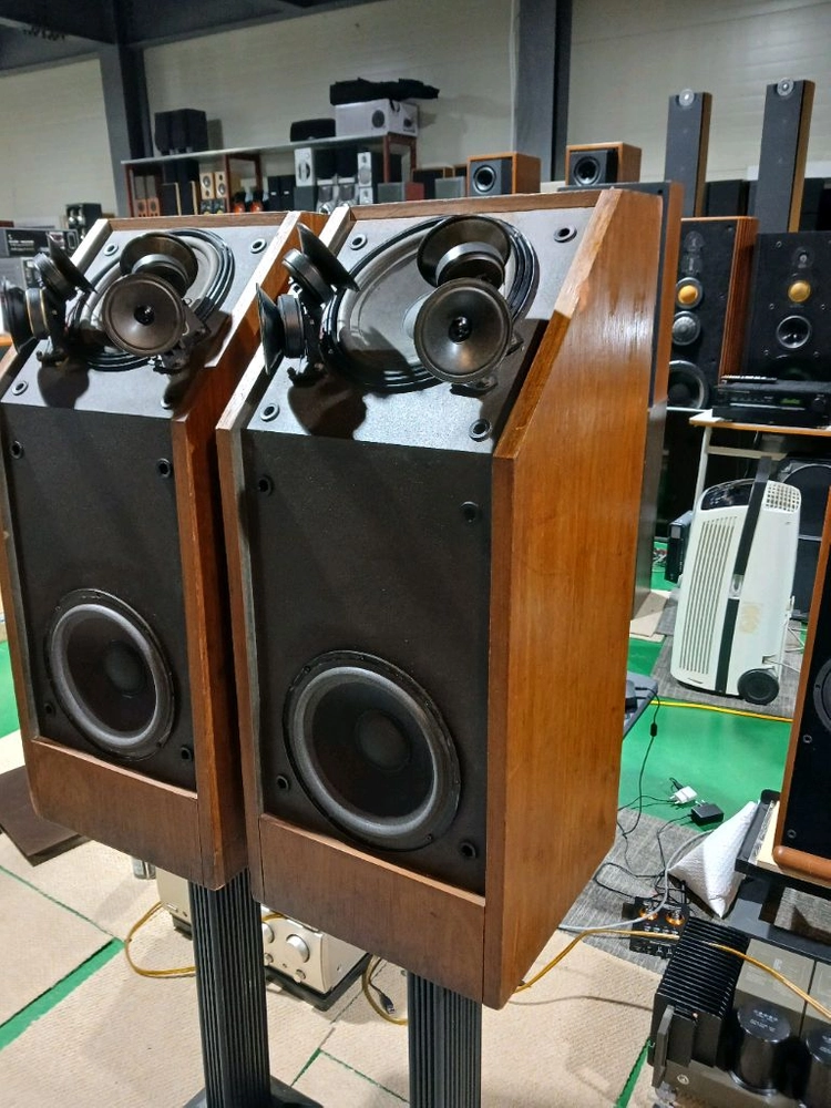 BOSE 601 SERIES III 빈티지 명기 톨보이 스피커 이미지