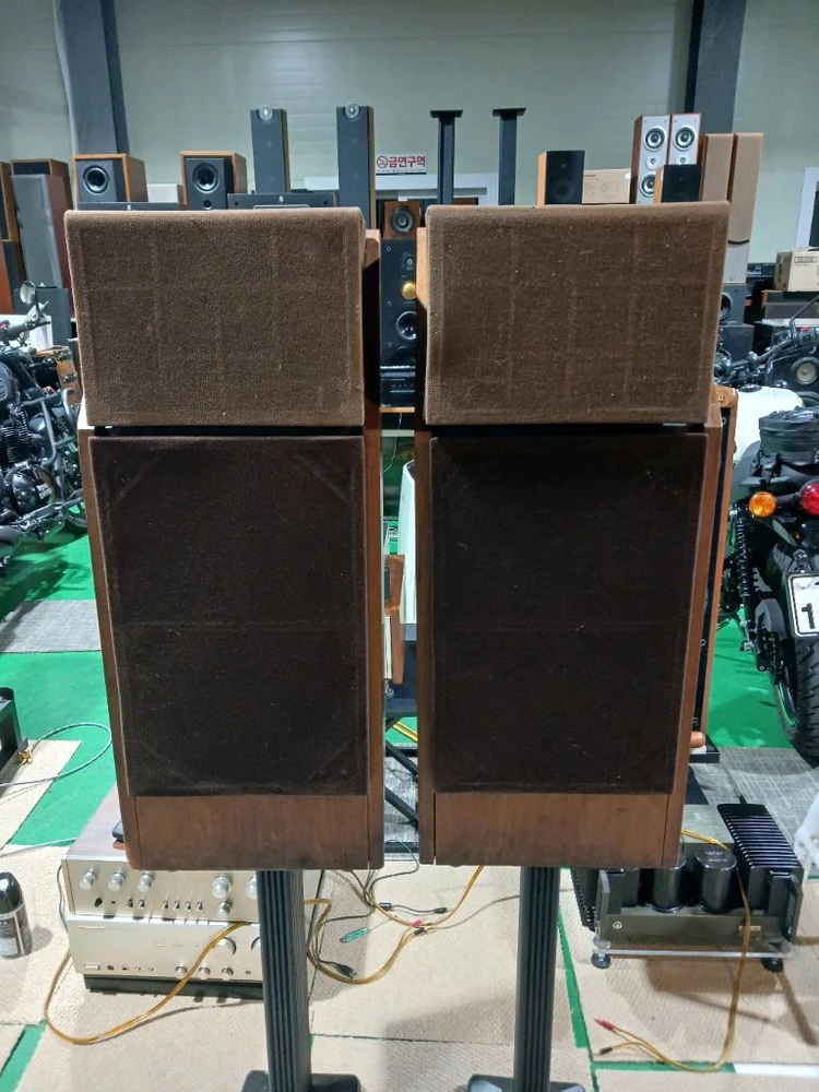 BOSE 601 SERIES III 빈티지 명기 톨보이 스피커 이미지