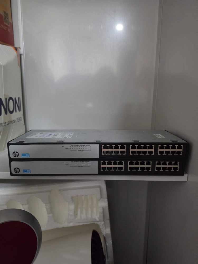 HP 1410-24G-R 기가 24포트 JG708A 랙마운트 24Port 이미지
