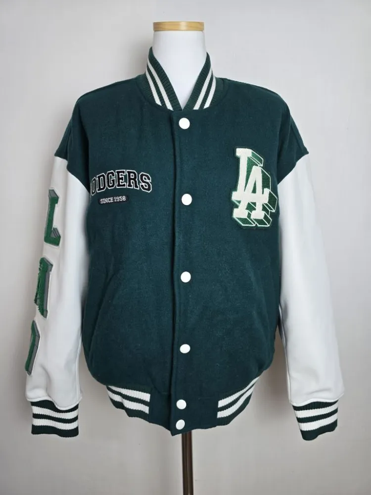 [새제품] MLB 울 와펜 소매배색 바시티자켓 L 이미지