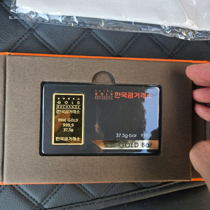 한국금거래소 순금 골드바 37.5g 10돈 이미지