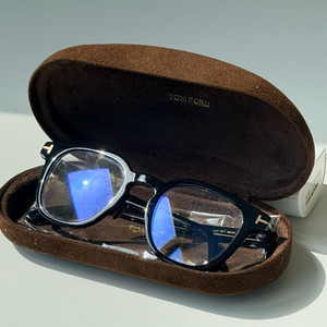 [판매] TOM FORD TF5922-K-B 001 (49) | 인천공항 신세계면세점 구매 | 거의 새상품 이미지