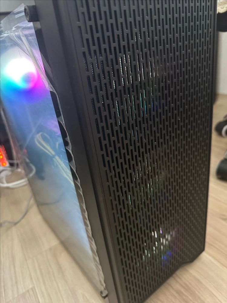 AMD 라이젠5 3500X GTX1650 SUPER 게이밍 PC - 안심되는 중고거래