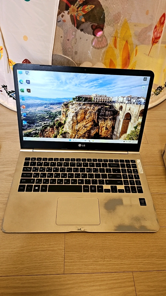 LG 그램 노트북 15인치 i5 gram 팝니다 유튜브 이미지