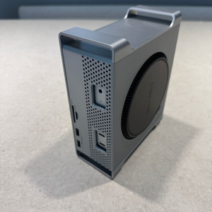 급처) m4 맥미니 기본형 + 1tb 도킹스테이션 + 매직키보드 터치ID usb c타입 판매 이미지