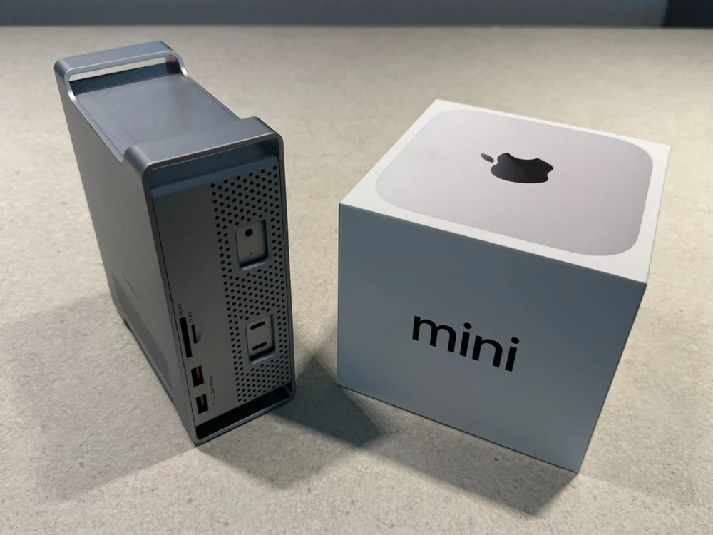 급처) m4 맥미니 기본형 + 1tb 도킹스테이션 + 매직키보드 터치ID usb c타입 판매 이미지