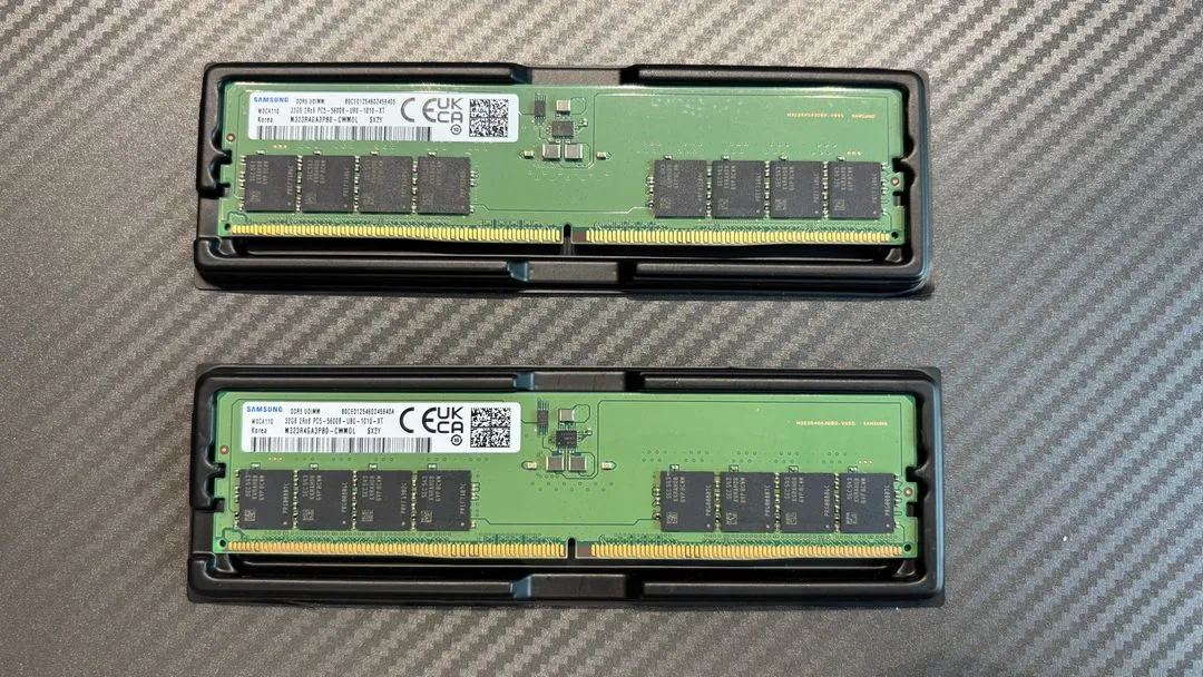 삼성 DDR5-5600 64g (32g x2) - 안심되는 중고거래