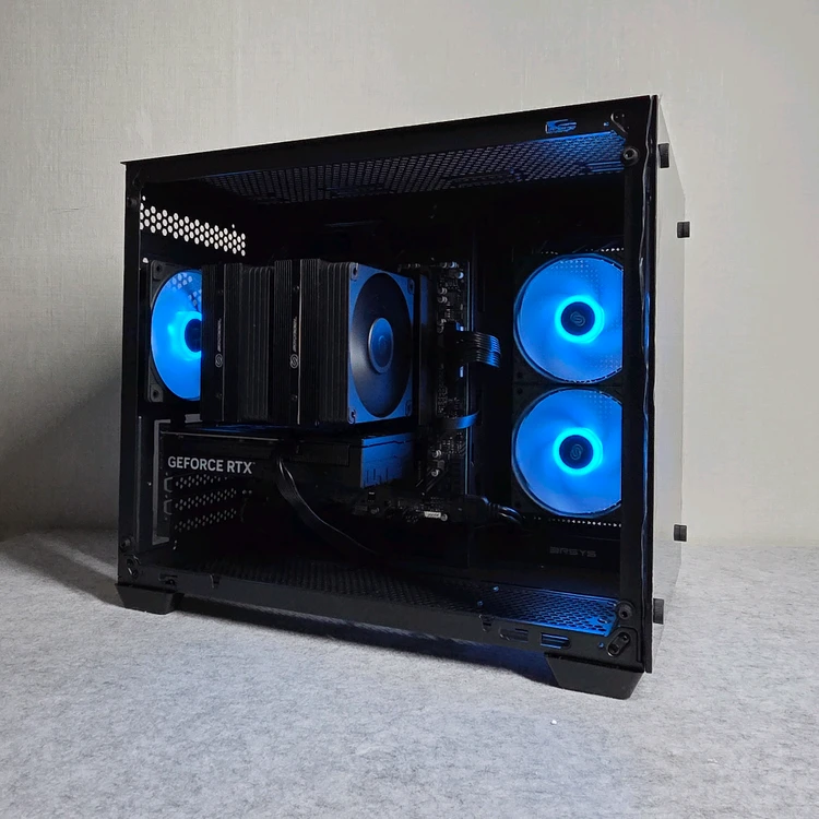 7800X3D 5060Ti 32GB 512GB 650W 고사양 게이밍 컴퓨터 - 안심되는 중고거래