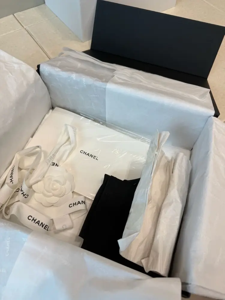 샤넬 가브리엘 백팩 쉐브론 이미지