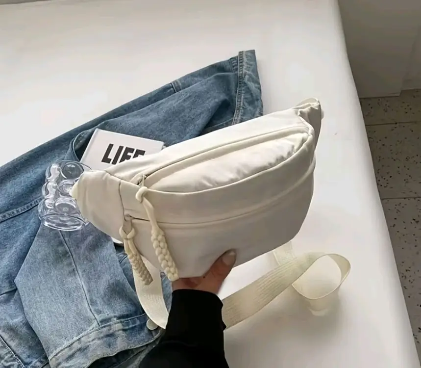 데일리 체스트백/크로스백 (새 상품) 이미지